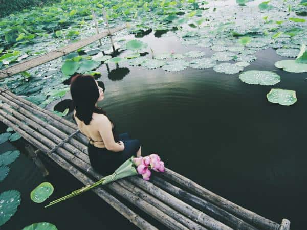 meditate-nature-young-girl