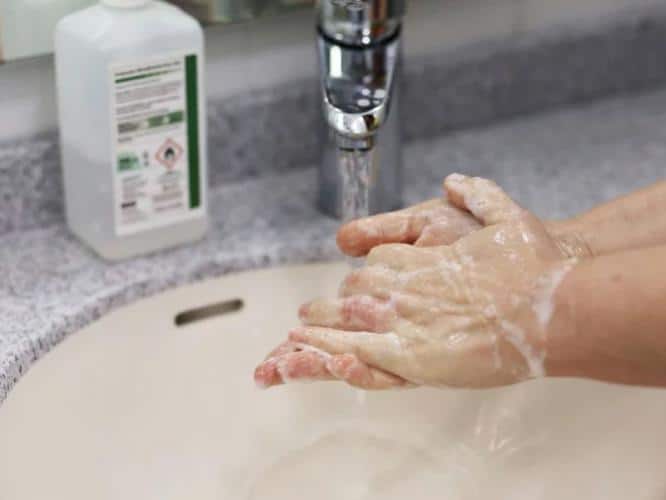 wash-hands-to-prevent-virus-spread